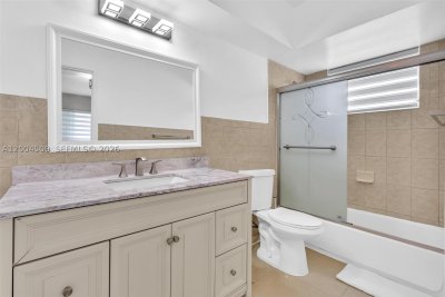 Property photo # 9