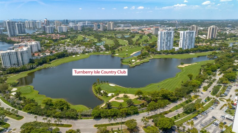 Condo for sale at Waterview PH-38