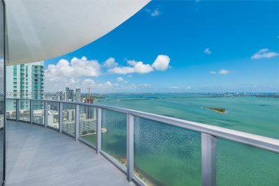 Comprar apartamento no Aria on The Bay 4515