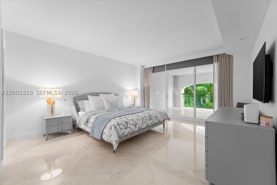 Alquiler de apartamento en Ritz Carlton Coconut Grove 201