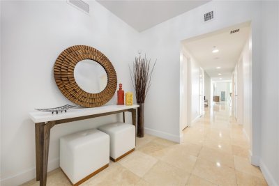 Comprar apartamento no One Fifty One at Biscayne 1109