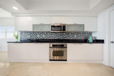 Comprar apartamento no One Fifty One at Biscayne 1109