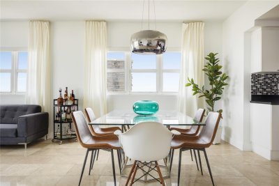 Comprar apartamento no One Fifty One at Biscayne 1109
