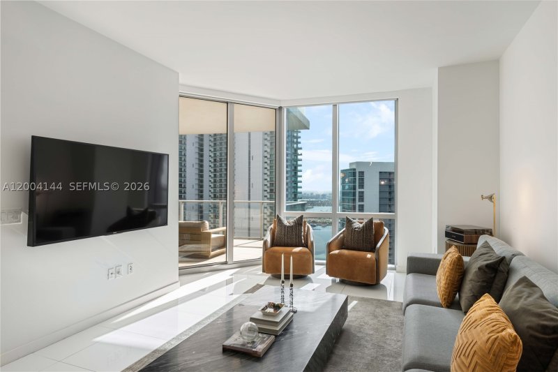 Condo for sale at Paramount Miami WorldCenter 4405