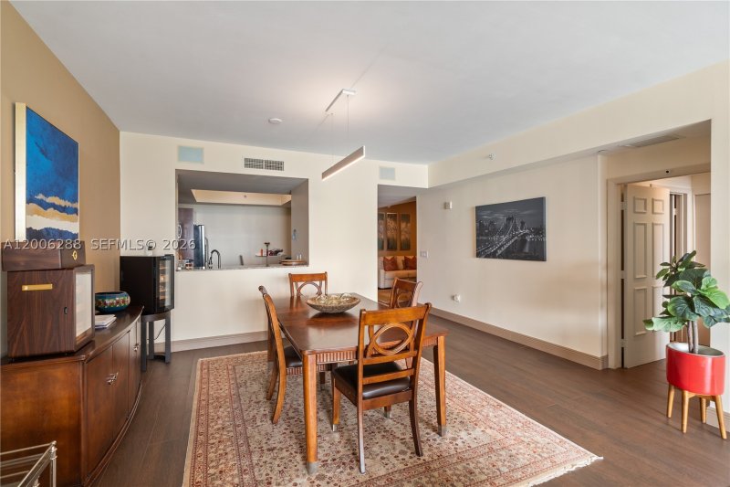 Condo for sale at Aventura Marina II 712