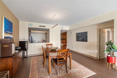 Comprar apartamento en Aventura Marina II 712