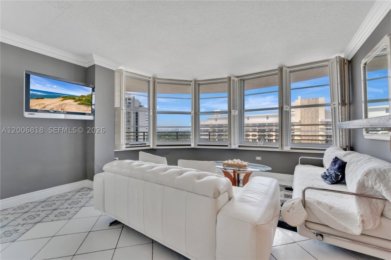 Apartment for rent at Oceanside Plaza 16A