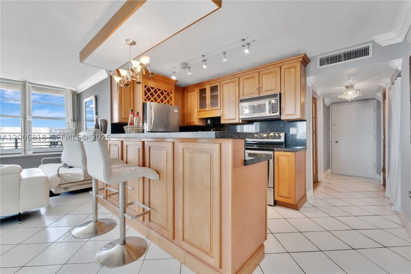 Apartment for rent at Oceanside Plaza 16A