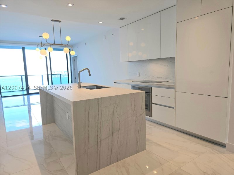 Apartment for rent at Aria Reserve Miami 3104