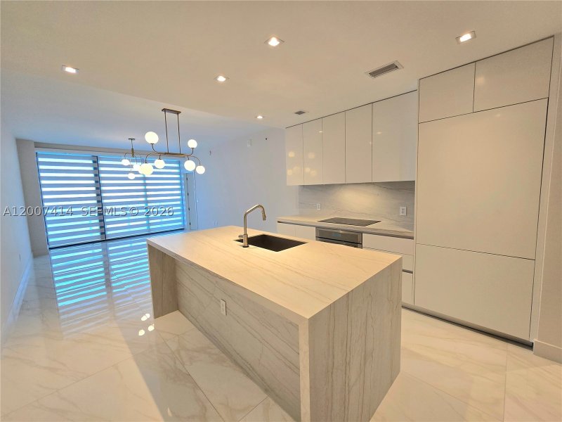 Apartment for rent at Aria Reserve Miami 3104