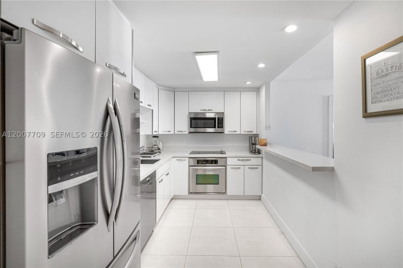 Apartment for rent at Ocean Reserve 1612