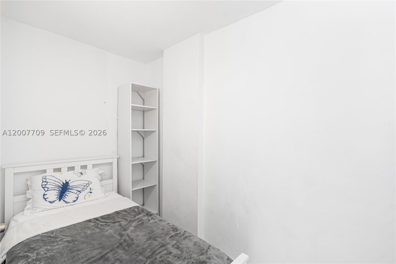 Apartment for rent at Ocean Reserve 1612