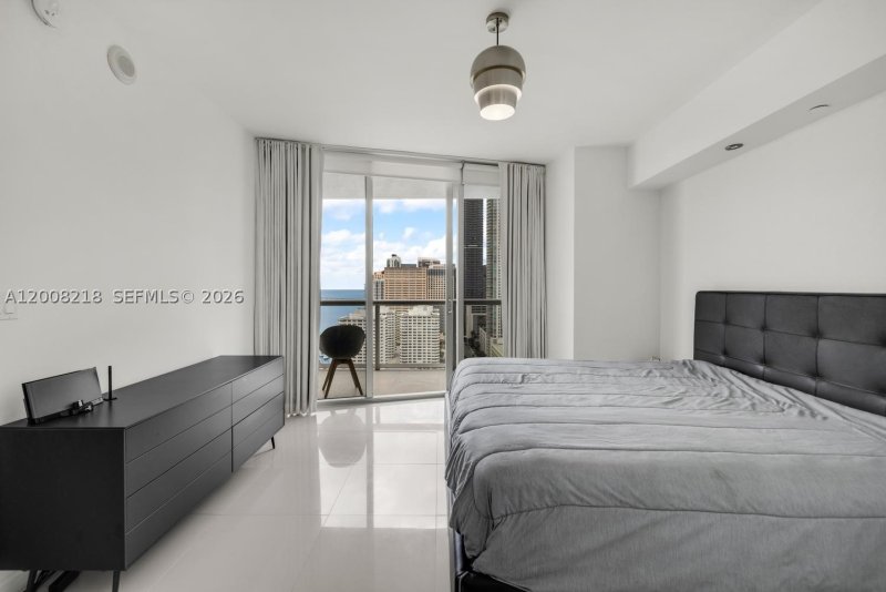 Apartment for rent at Icon Brickell Tower II 2603