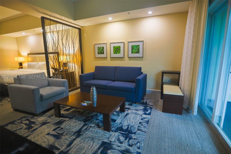 Condo for sale at The Blue Doral 311