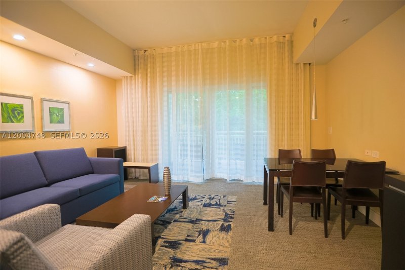 Condo for sale at The Blue Doral 311