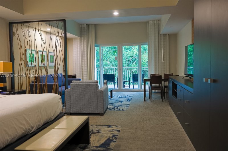 Condo for sale at The Blue Doral 311