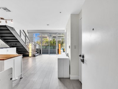 Comprar apartamento en Midtown Miami 4 M0306