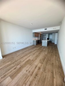 Comprar apartamento no Paraiso Bay Miami 1805