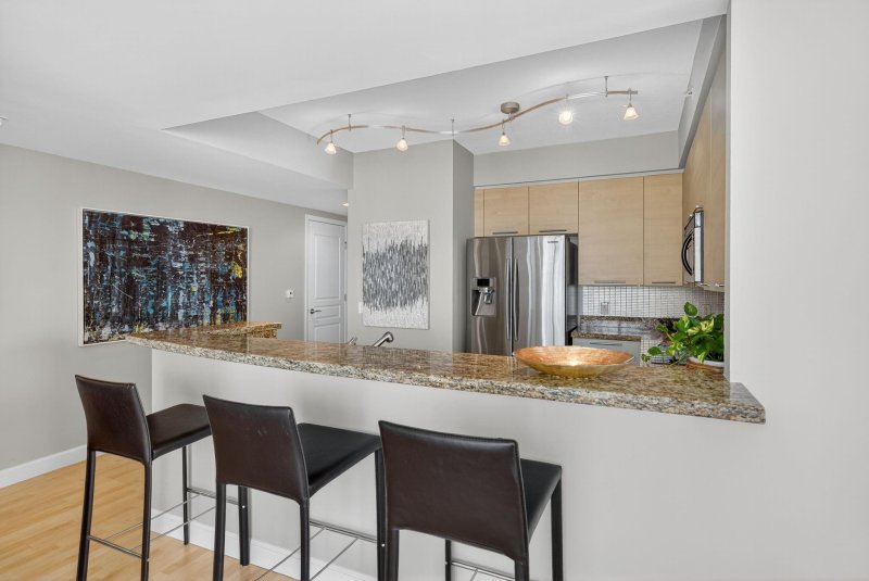 Condo for sale at 350 Las Olas Place 1030