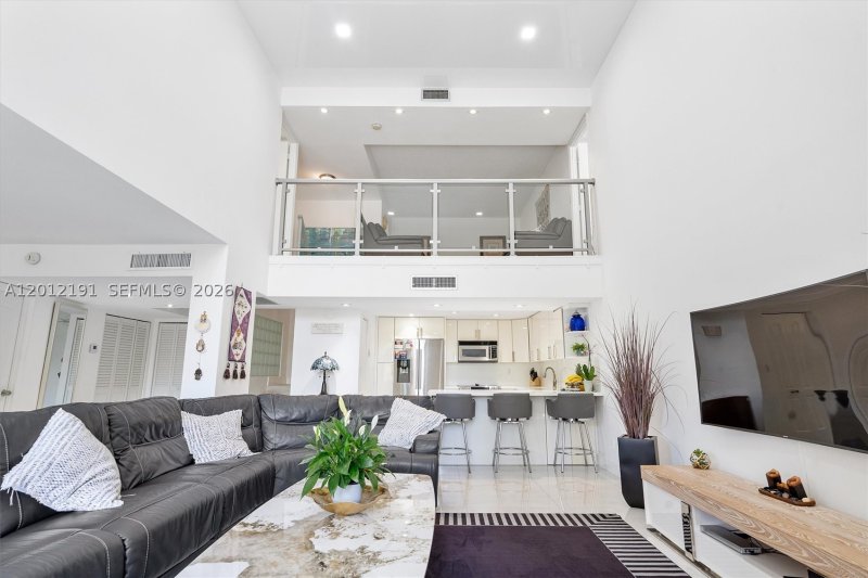 Comprar apartamento en Coronado I TH-11