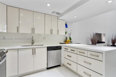 Comprar apartamento en Coronado I TH-11