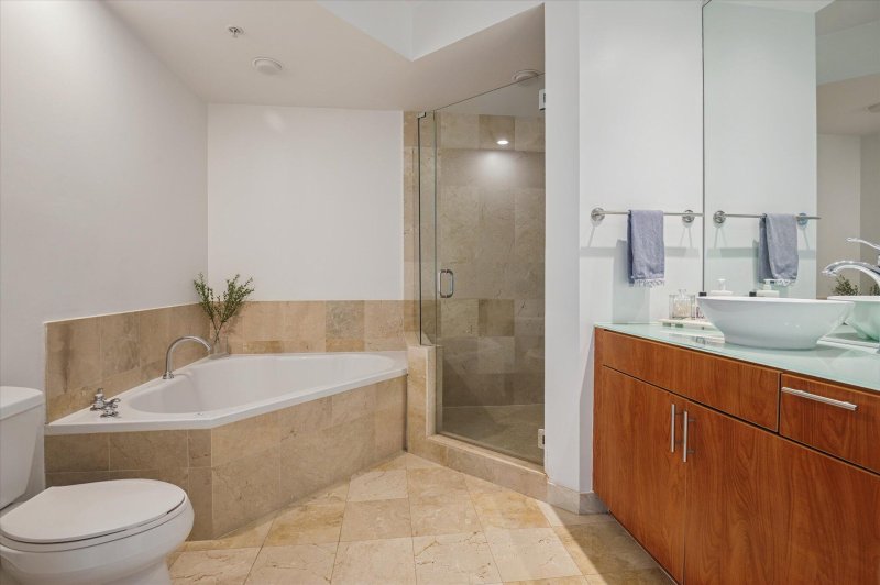 Condo for sale at Strada 315 2108