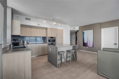 Comprar apartamento en Hyde Beach House R1801