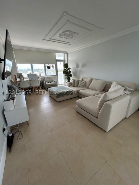 Apartment for rent at Parkview Point 7J