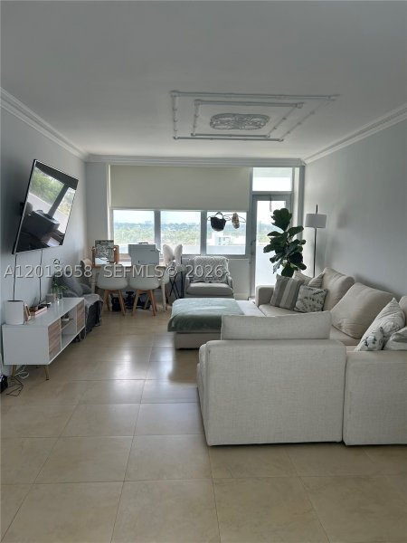 Apartment for rent at Parkview Point 7J