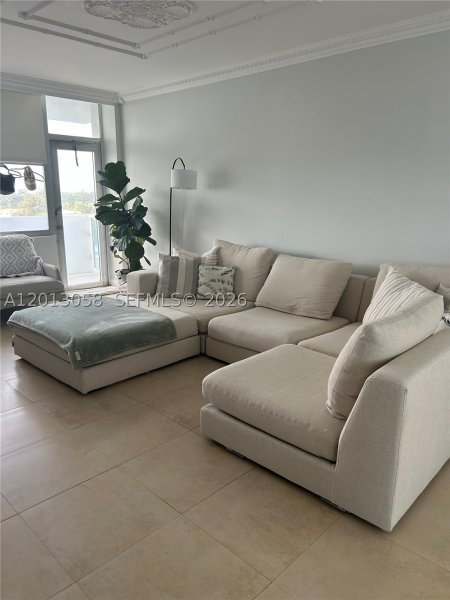 Apartment for rent at Parkview Point 7J