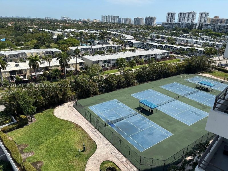 Condo for sale at Olympus Towers 1003