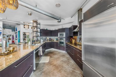Aluguel de apartamento no Star Lofts on the Bay 1104