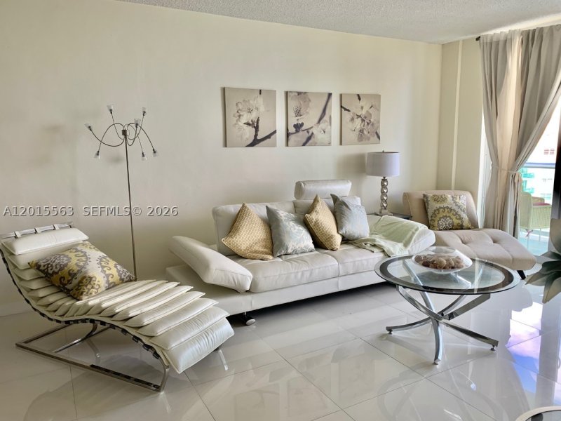 Apartment for rent at Tides Hollywood Beach 10Z