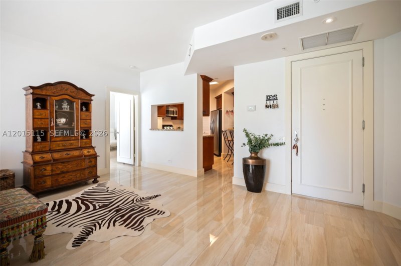 Apartment for rent at One Tequesta Point 609