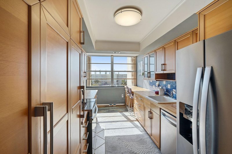 Comprar apartamento en Del Prado South Tower 504