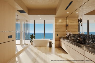 Comprar apartamento no Turnberry Ocean Club PH5204