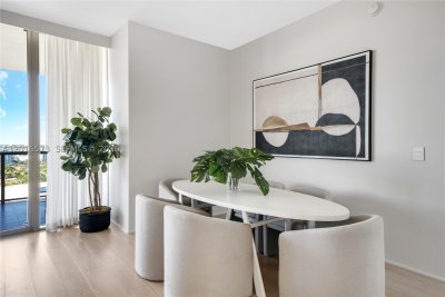 Alquiler de apartamento en St Regis Bal Harbour North 1205N