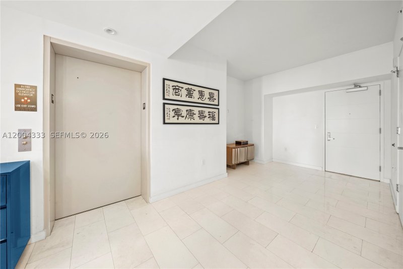 Condo for sale at 1010 Brickell 3904