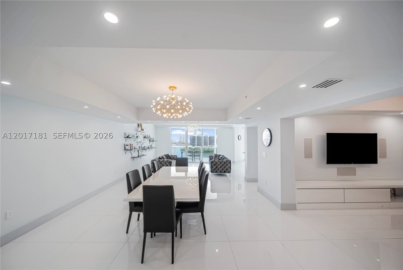 Comprar apartamento no Peninsula II 1209