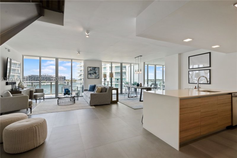 Comprar apartamento en Peloro PH-712