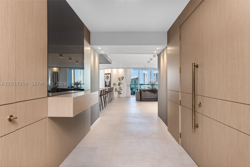 Condo for sale at Peninsula I 1503/1504