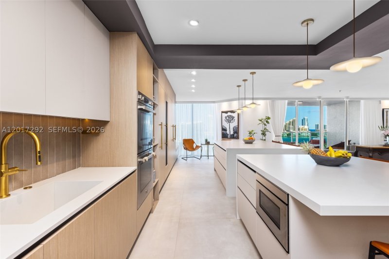 Condo for sale at Peninsula I 1503/1504