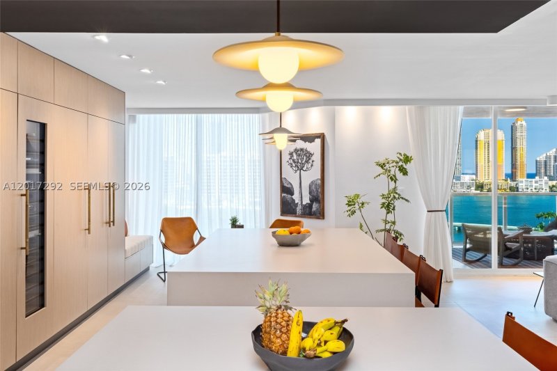 Condo for sale at Peninsula I 1503/1504