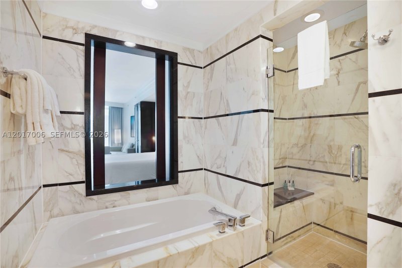 Comprar apartamento en Fontainebleau III 916