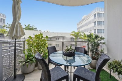 Comprar apartamento no Artecity 302