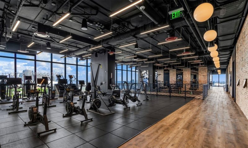 Condo for sale at The Elser Hotel and Residences 4701