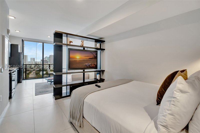 Comprar apartamento no The Elser Hotel and Residences 1407