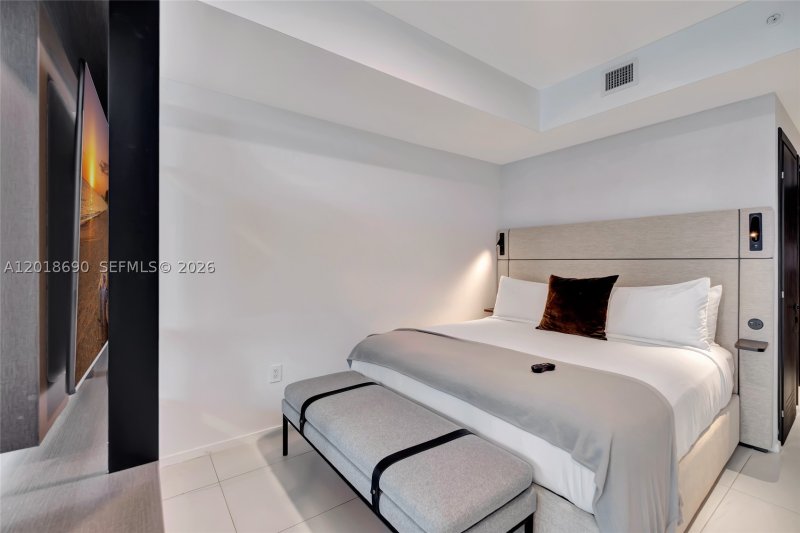 Comprar apartamento no The Elser Hotel and Residences 1407