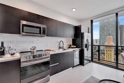 Comprar apartamento no The Elser Hotel and Residences 1407