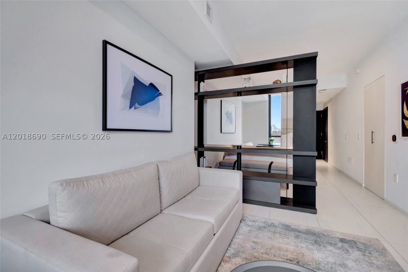 Comprar apartamento no The Elser Hotel and Residences 1407
